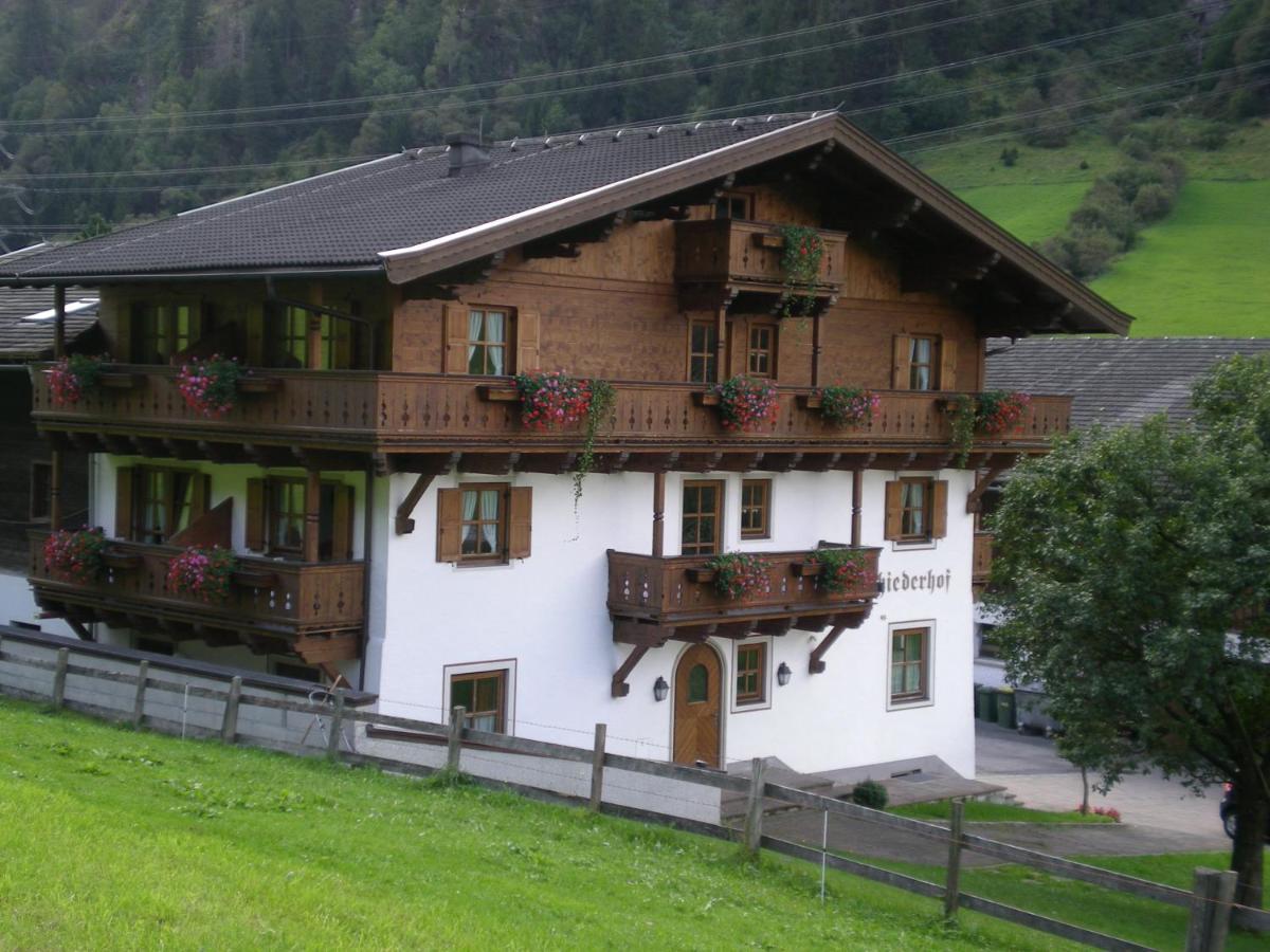 Schiederhof Bauernhof *
